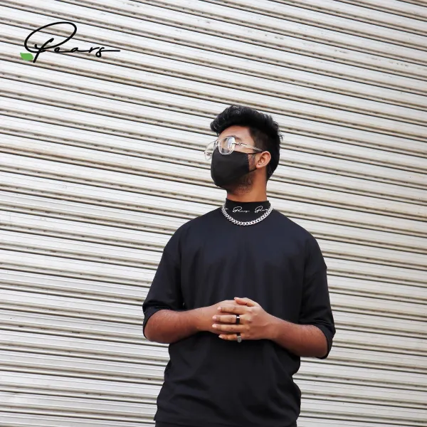 Yin and Yang Drop Shoulder T-shirt- Black